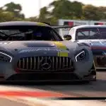 Jouer à Automobilista 2 au volant