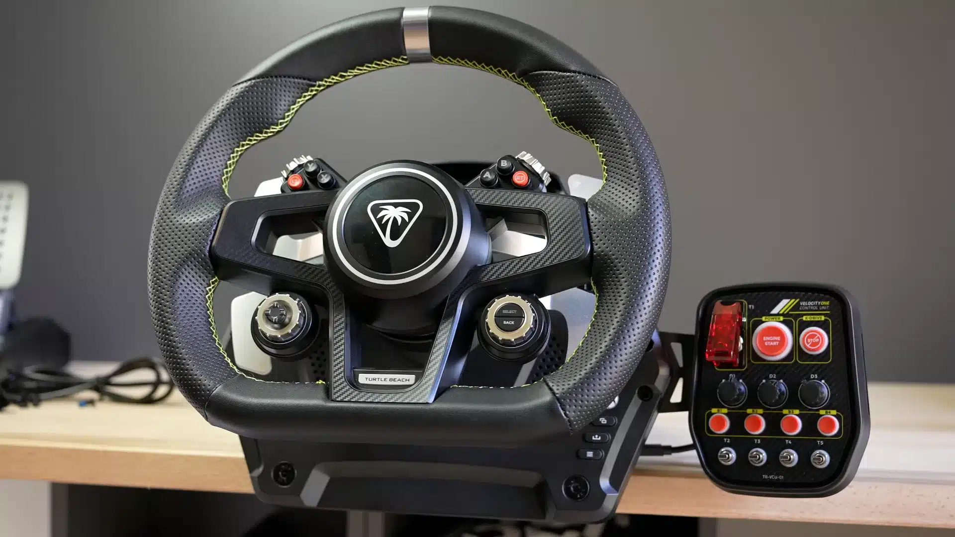 Volant test turtle beach velocityone race