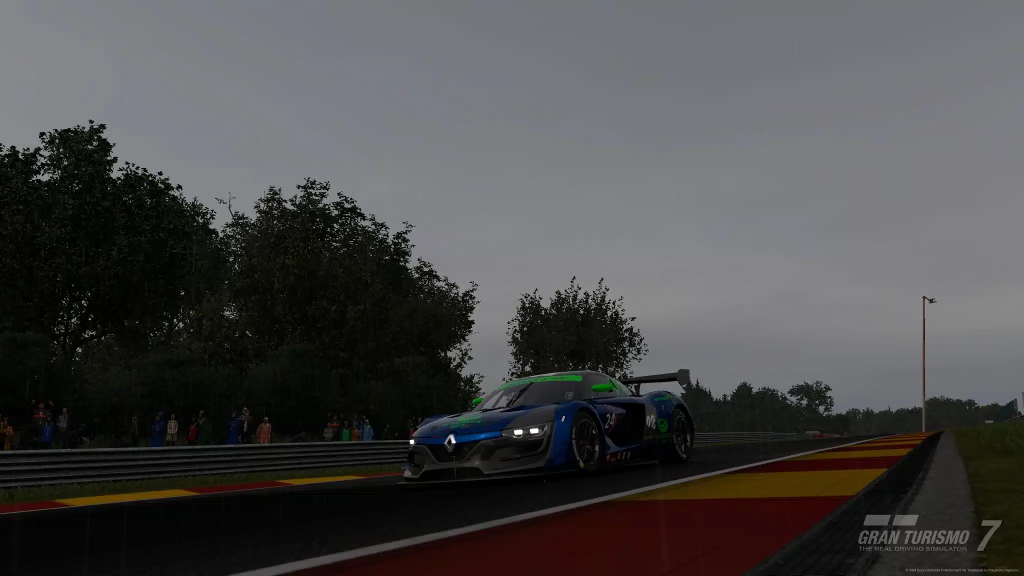GT7 24 h Spa Paddock pré Q 