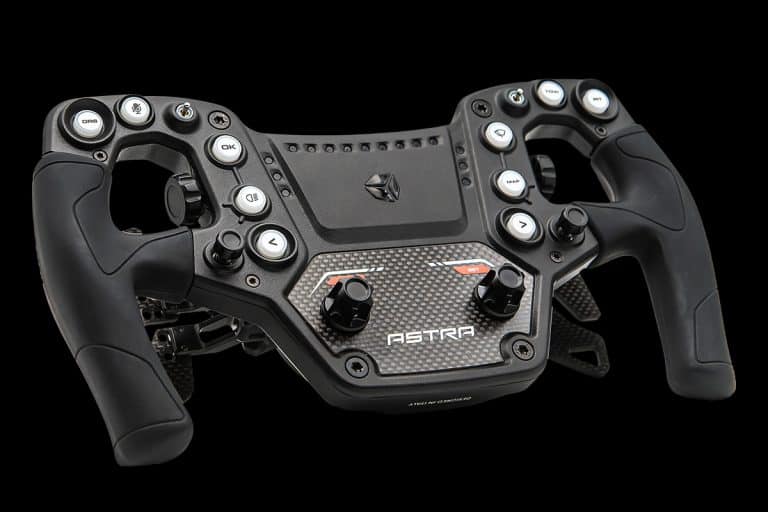 Cube Controls présente sa nouvelle gamme de volants Astra