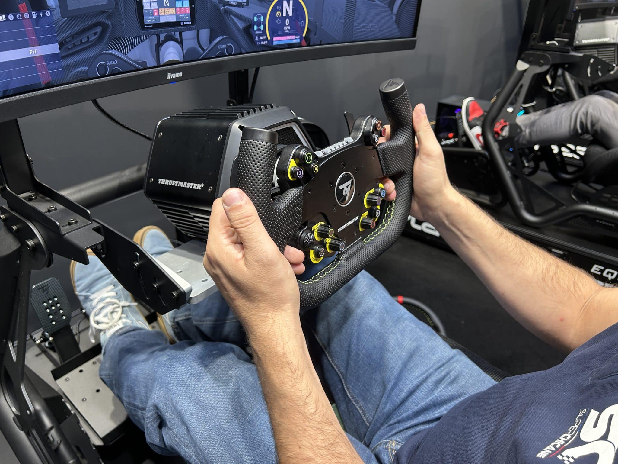 Thrustmaster simracing Expo