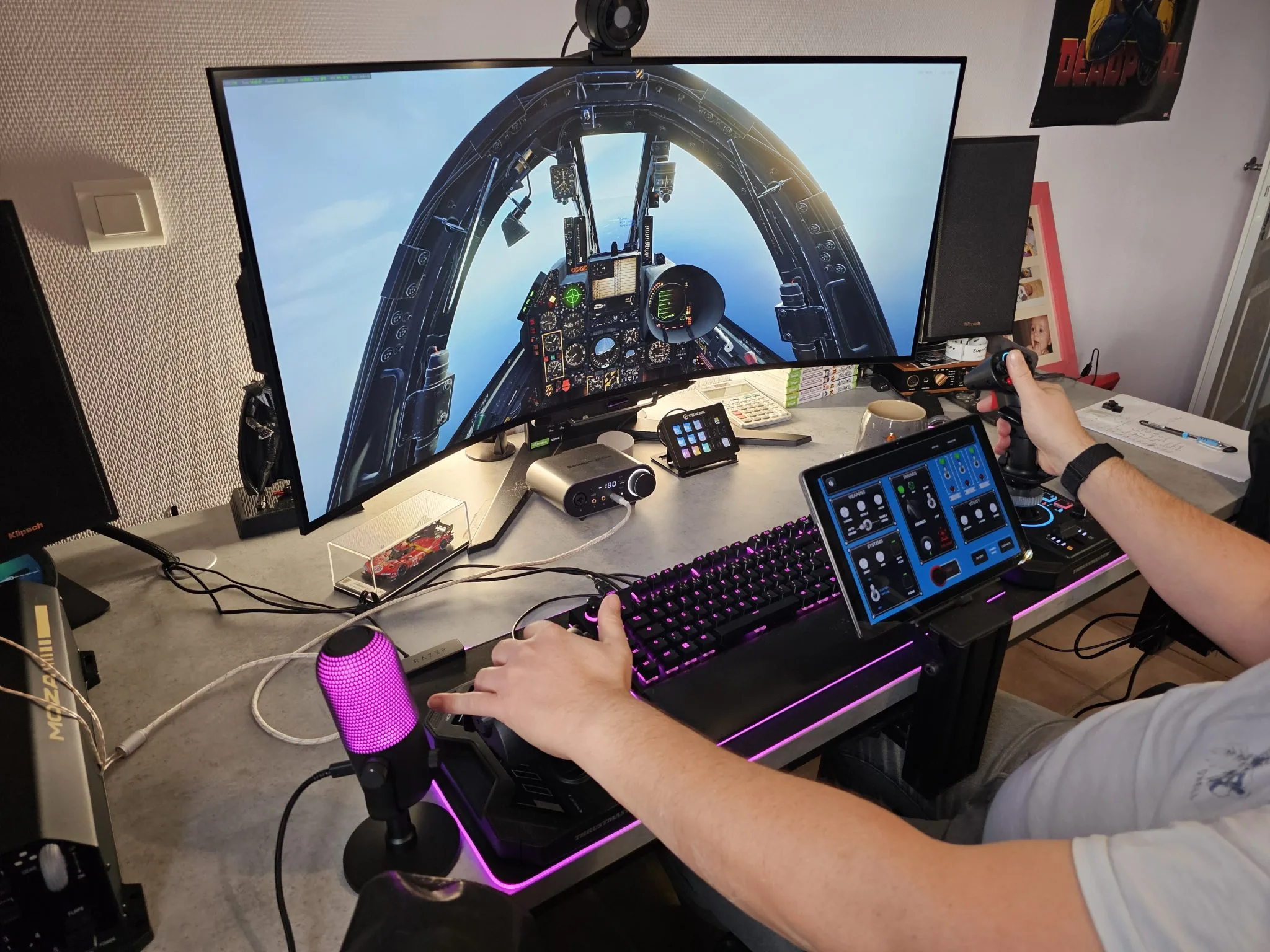 Thrustmaster SOL-R4