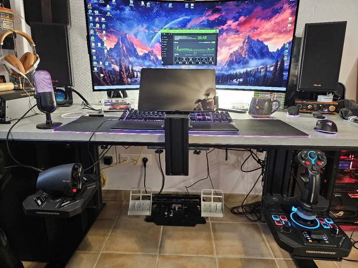 Thrustmaster SOL-R4