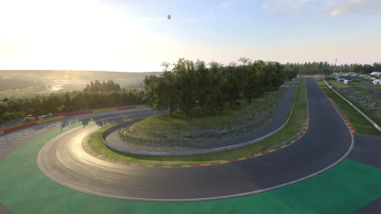 RaceRoom : Spa-Francorchamps revient, Laguna Seca s'en va...