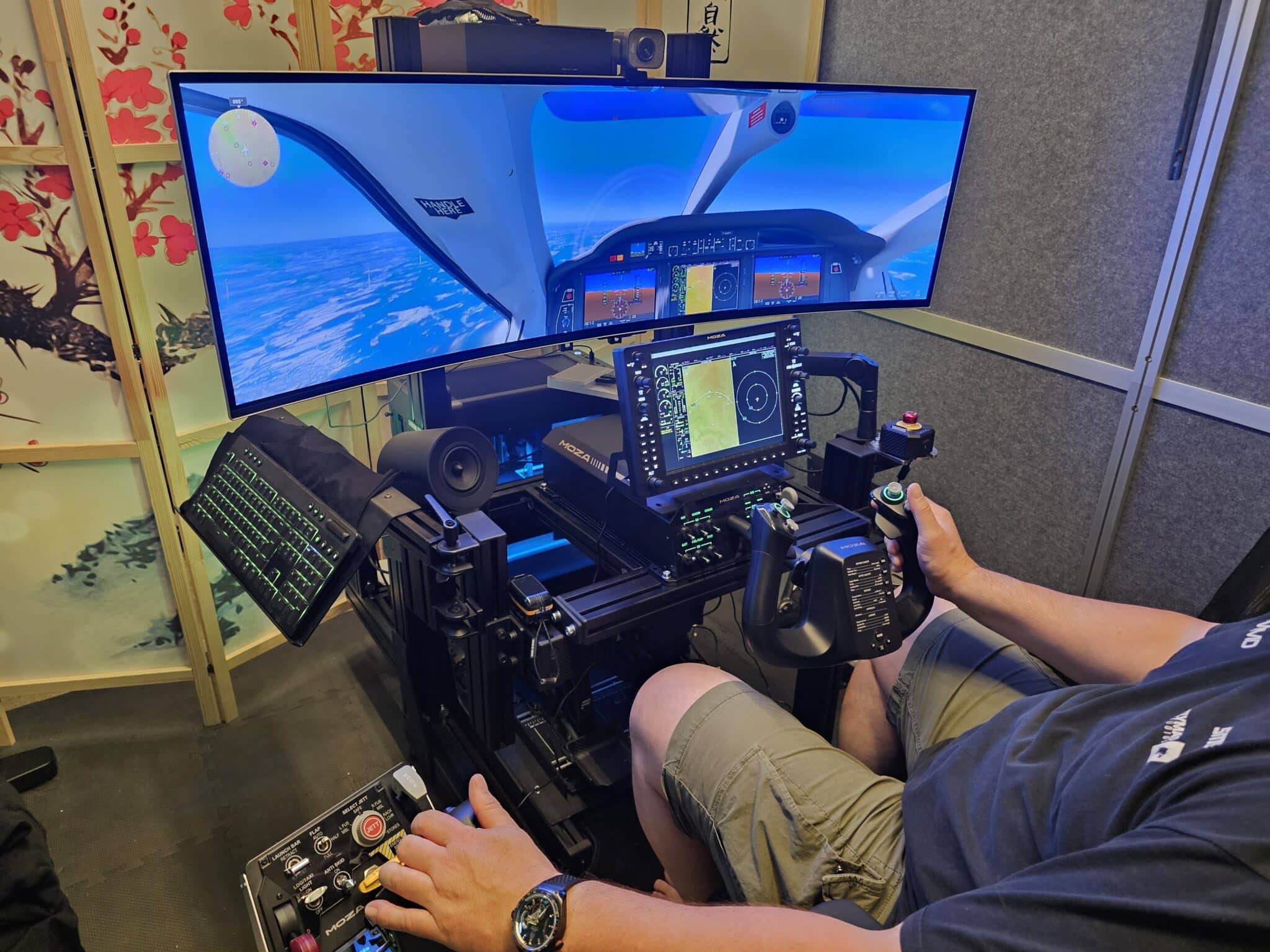 Le MOZA MGX1000 aux commandes d'un Daher TBM 930