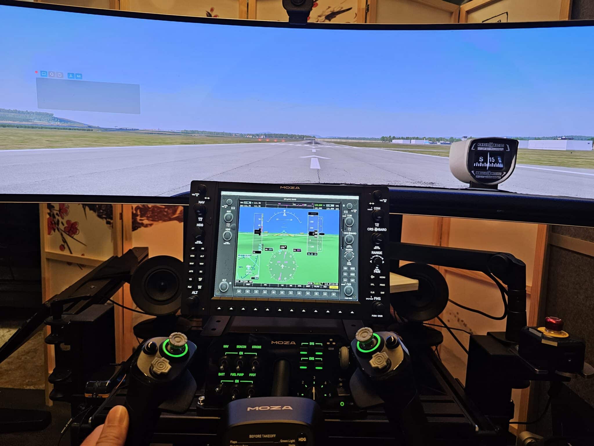 Le MOZA MGX1000 aux commandes d'un Cessna 172