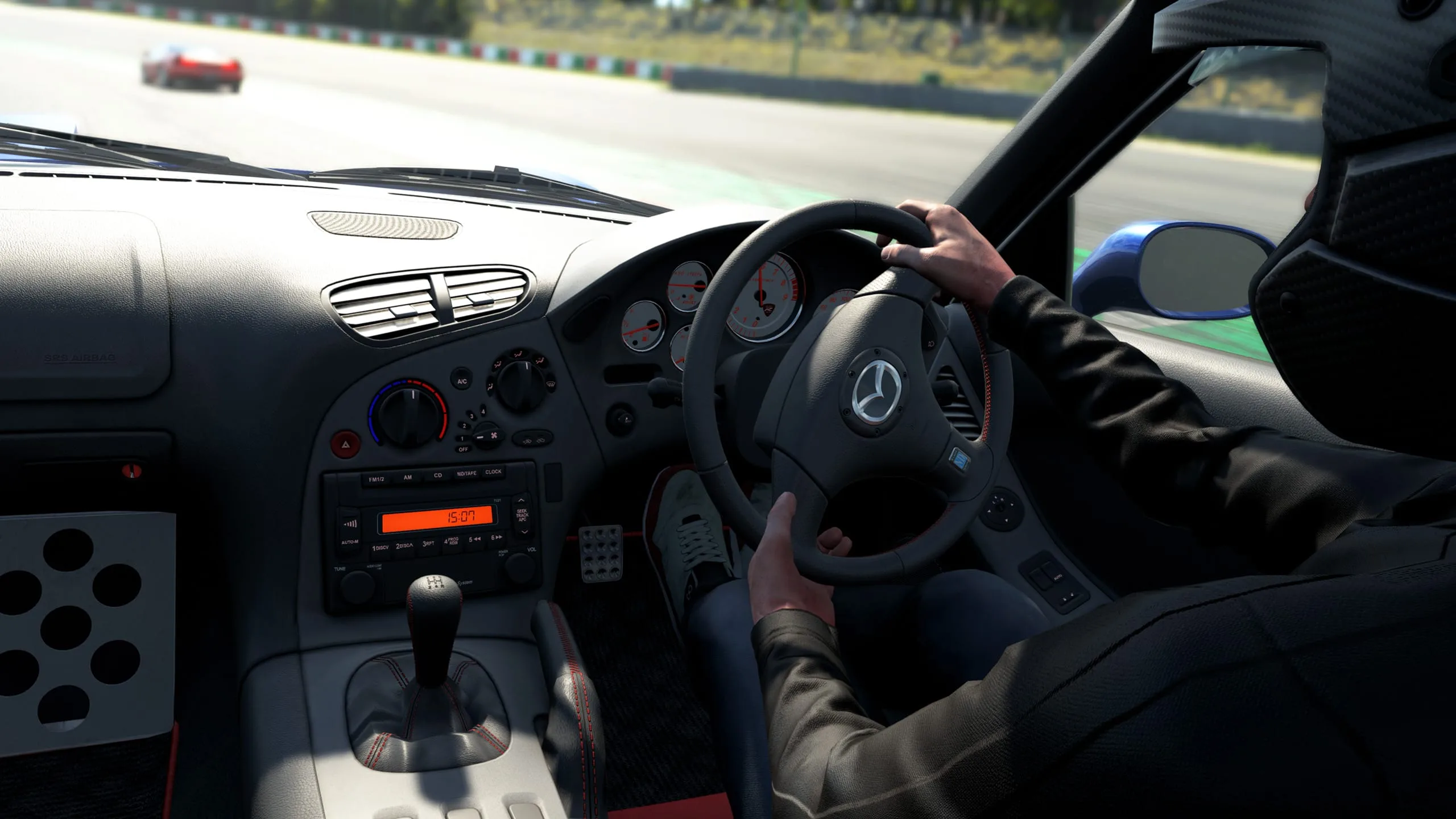 Le cockpit de la Mazda RX-7 FD Spirit R dans Assetto Corsa EVO 0.9