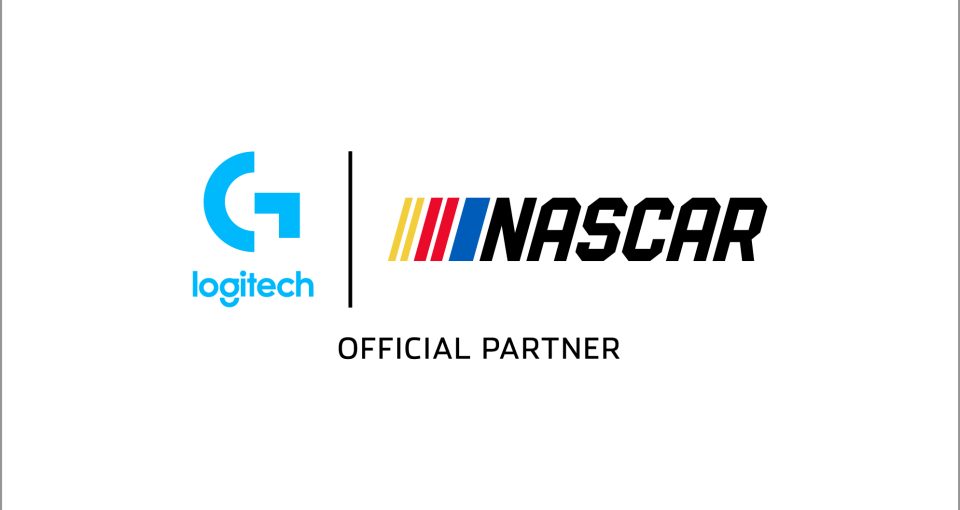 Logos de Logitech G et de la NASCAR avec la mention Official Partner