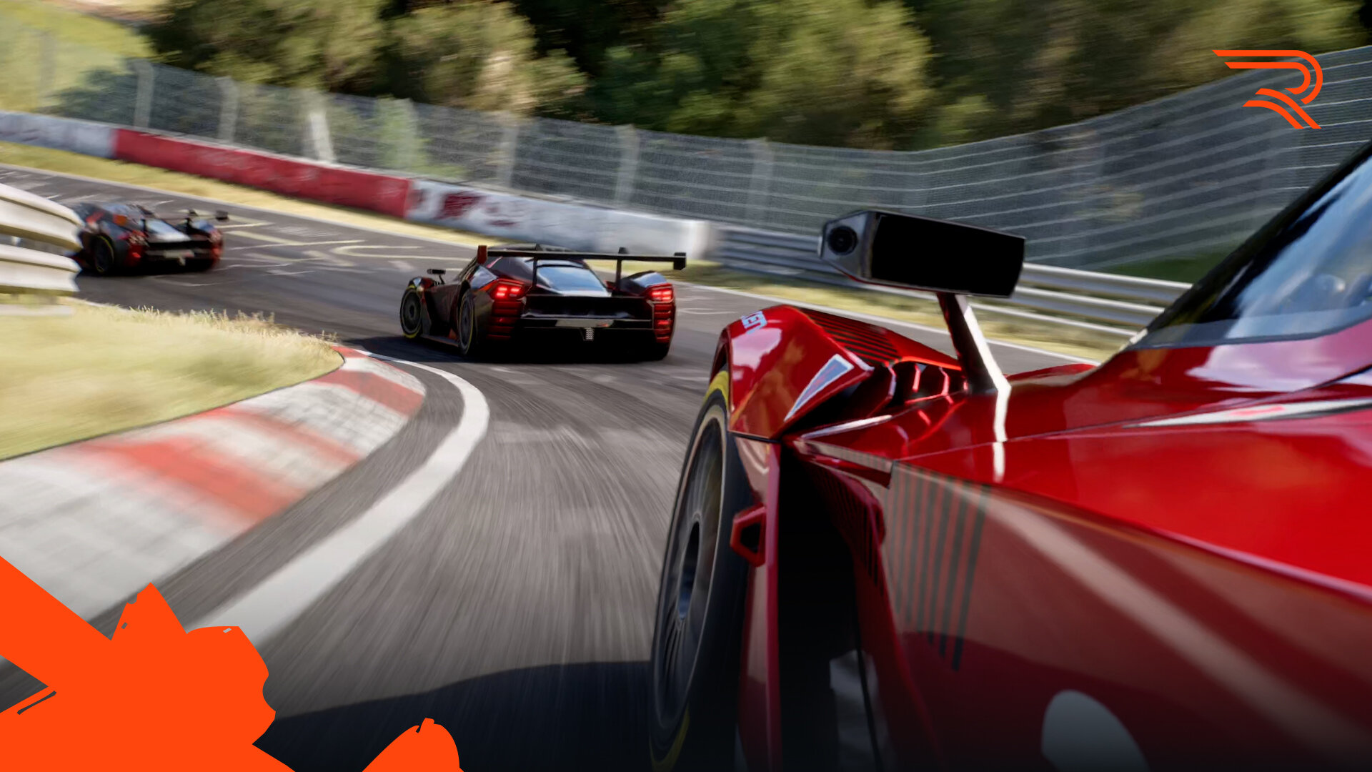 Visuel du Community Debrief #3 de Rennsport : une voiture rouge suivie d'un peloton sur un circuit bordé de grillages